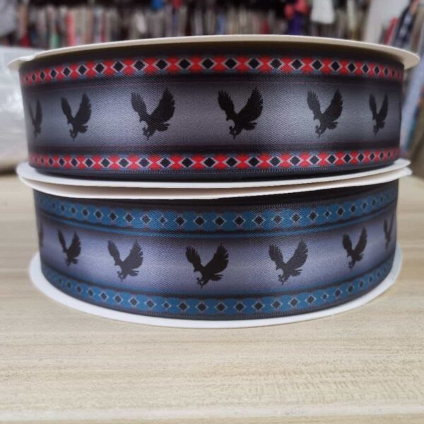 Print ribbons(eagles)